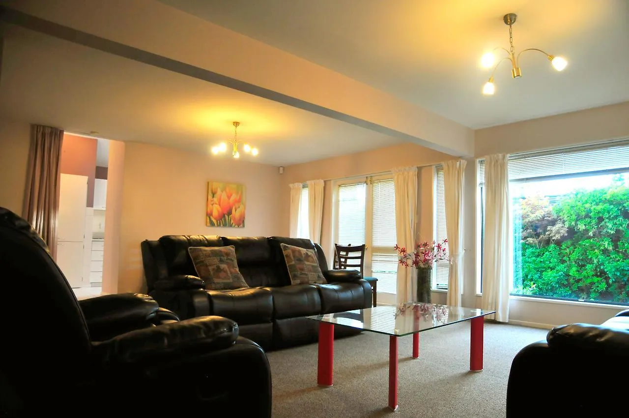 כרייסטצ'רץ' 3 Rooms At Jellie Park 0*,  ניו זילנד